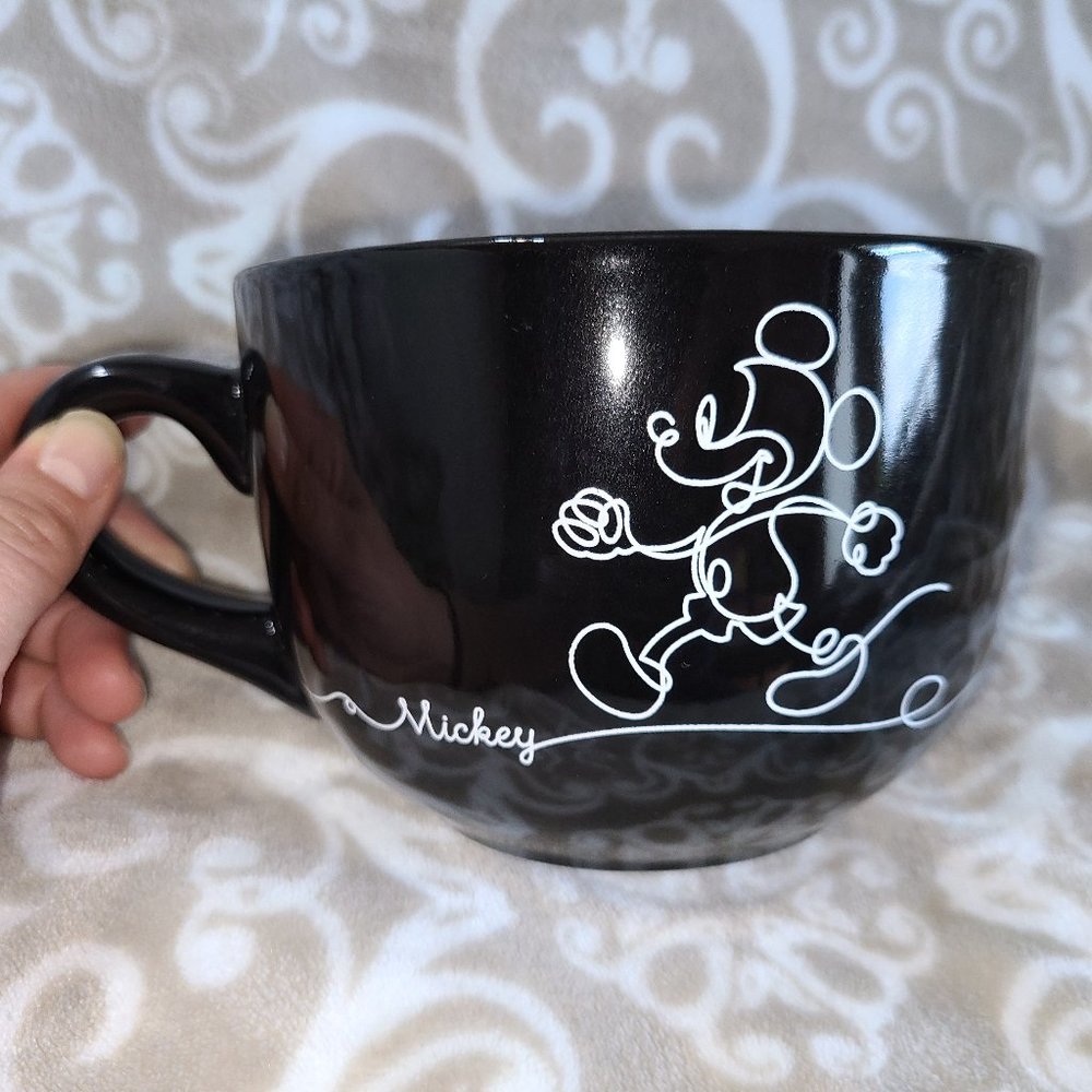 DISNEY MICKEY MOUSE Black Linear Soup Mug